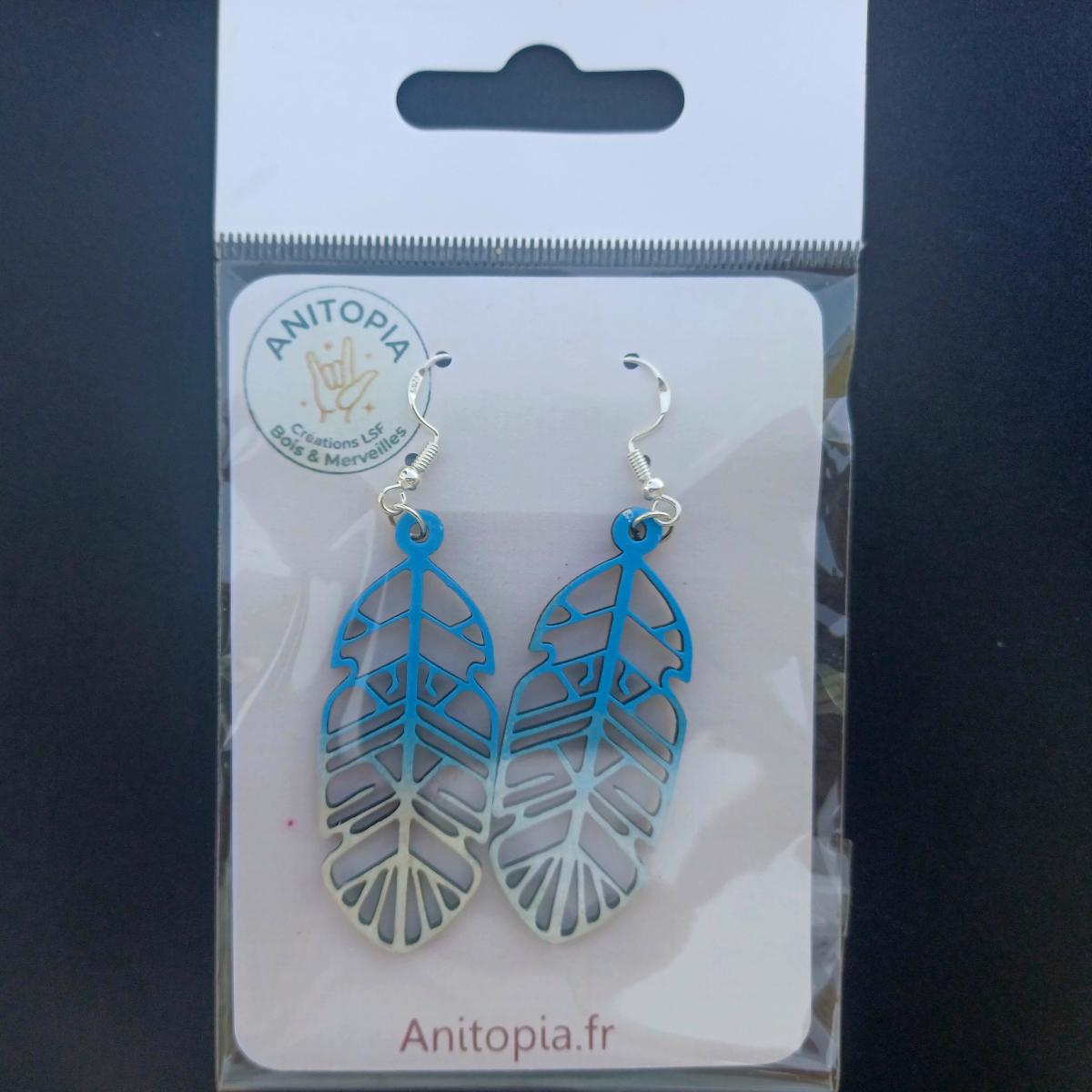 Boucles d'oreilles en bois Plume Stylisée - Dégradé Turquoise et Blanc