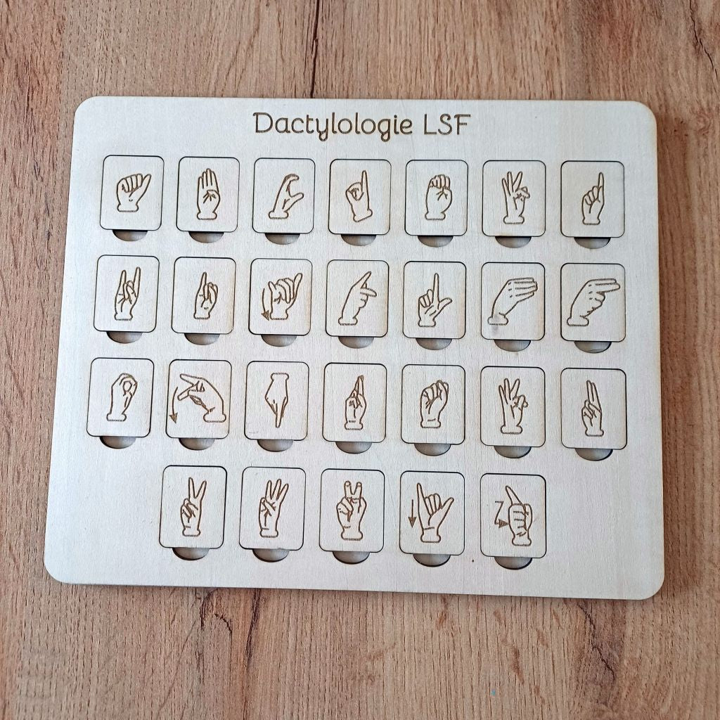 Plateau de jeu en bois alphabet LSF avec 26 jetons