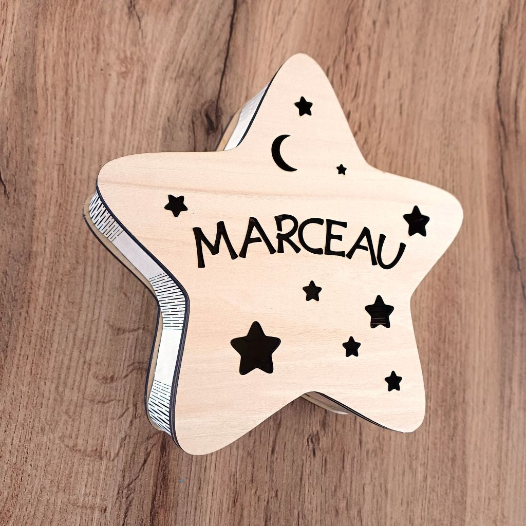 Veilleuse Étoile en Bois, personnalisée prénom ou texte | Lumière LEDS