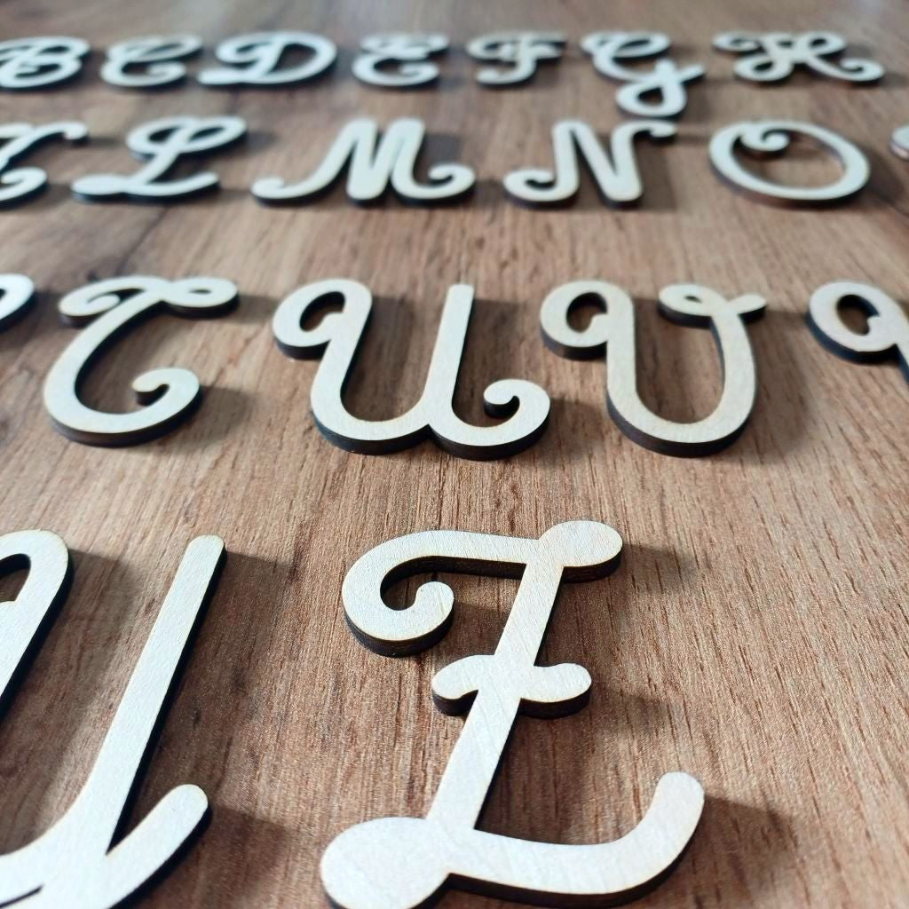 Alphabet Cursif en Bois Brut – Lot de 26 Lettres Majuscules