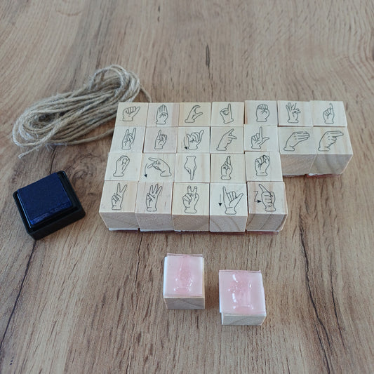 Tampons LSF – Alphabet en dactylologie | Lot de 26 tampons (Version standard)